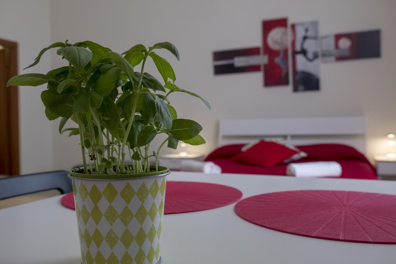 Enjoy Trani Hotel Buitenkant foto